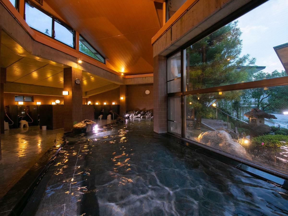 Iwakuni Kokusai Kanko Hotel Экстерьер фото