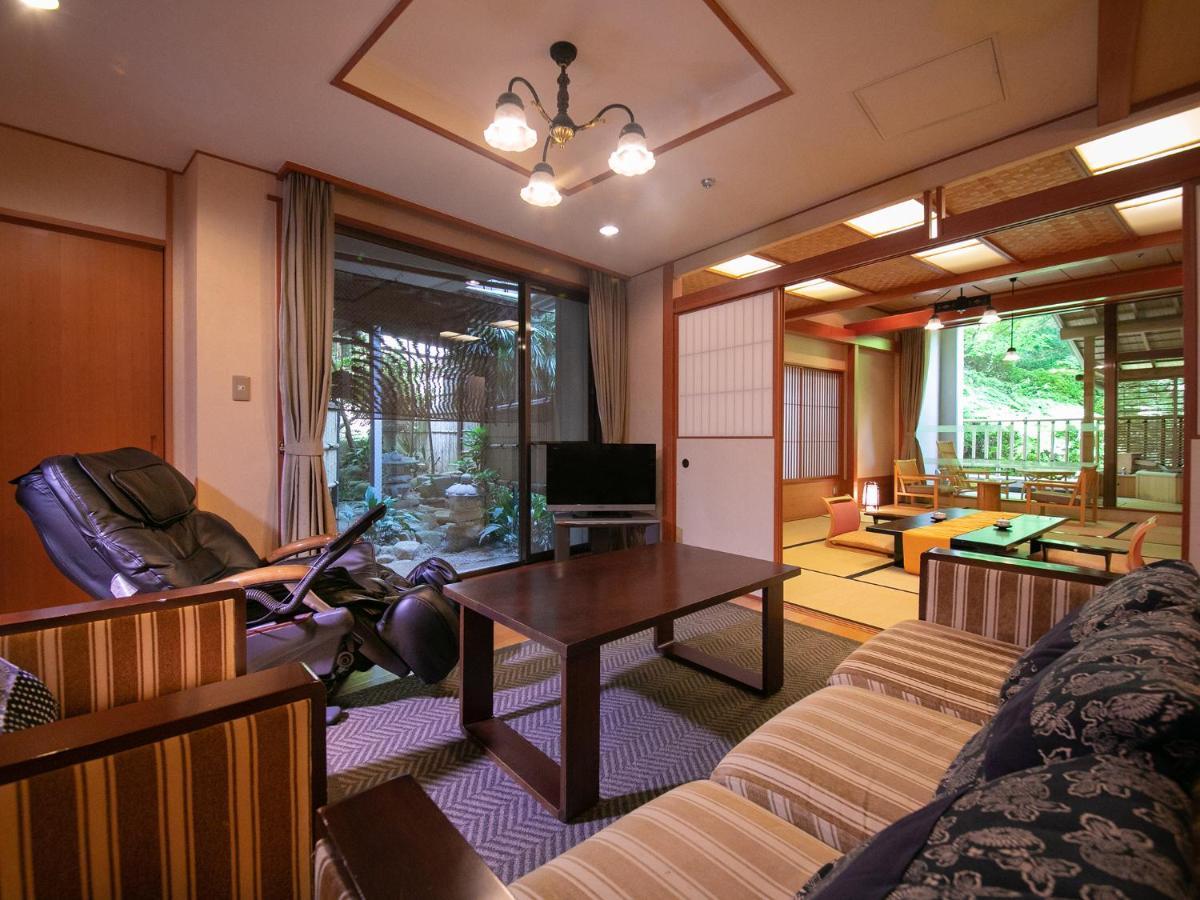 Iwakuni Kokusai Kanko Hotel Экстерьер фото